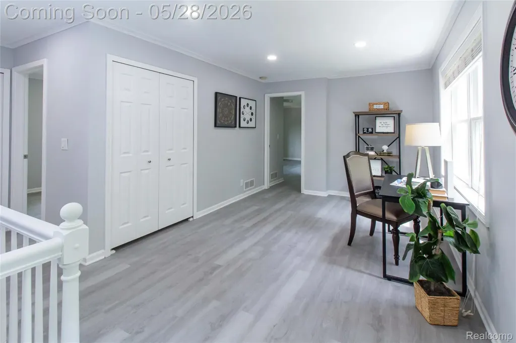 6910 Leytonstone Boulevard West Bloomfield Charter Township MI 48322