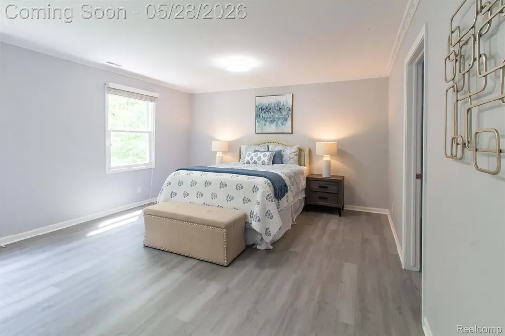 6910 Leytonstone Boulevard West Bloomfield Charter Township MI 48322