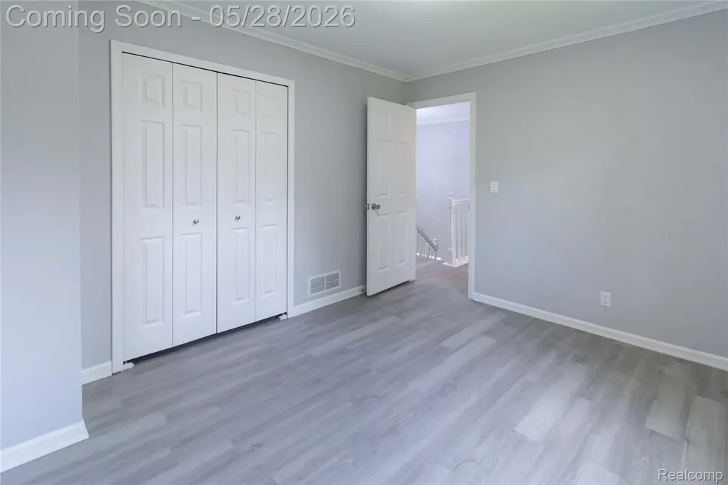 6910 Leytonstone Boulevard West Bloomfield Charter Township MI 48322