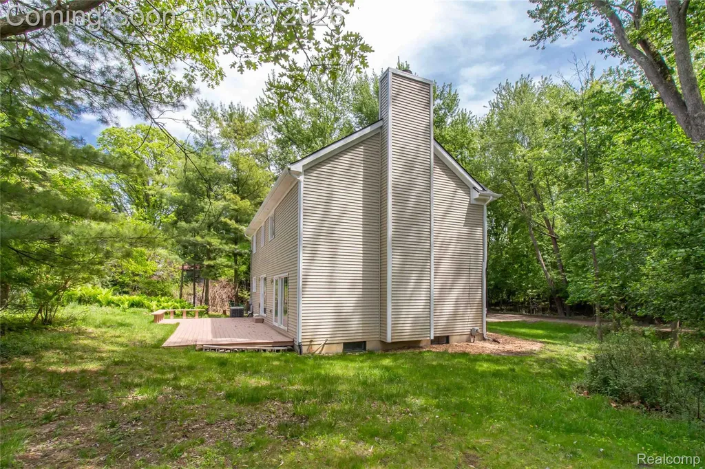 6910 Leytonstone Boulevard West Bloomfield Charter Township MI 48322