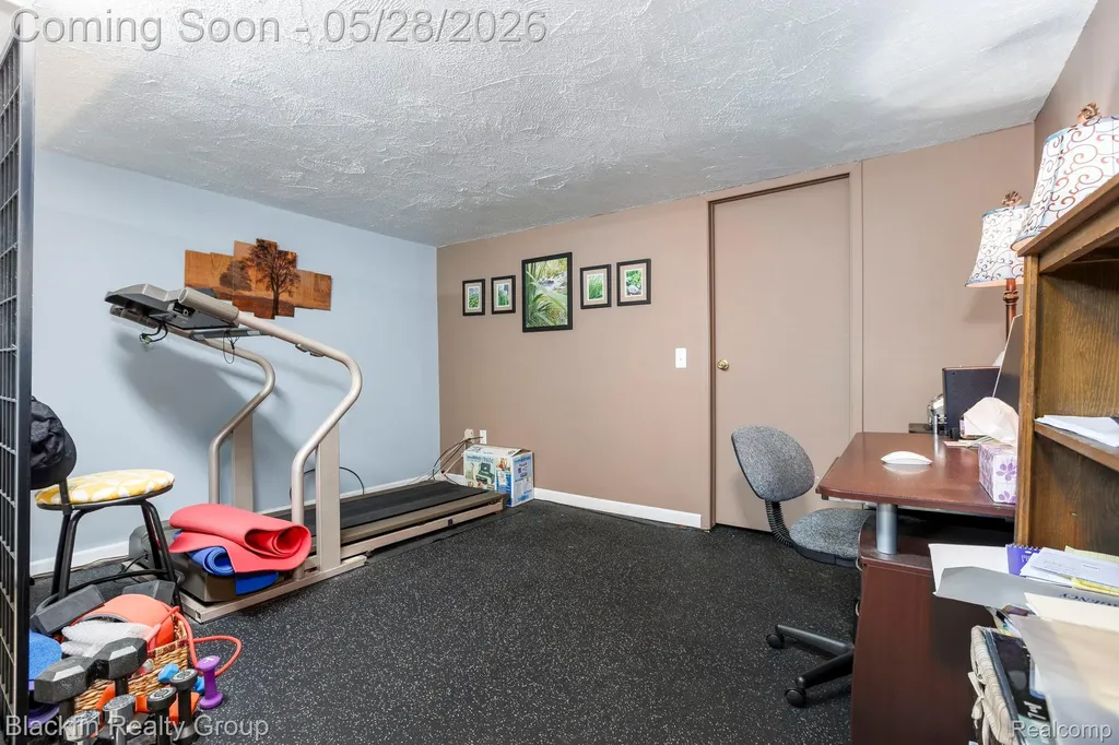 430 N Batchewana Street Clawson City MI 48017