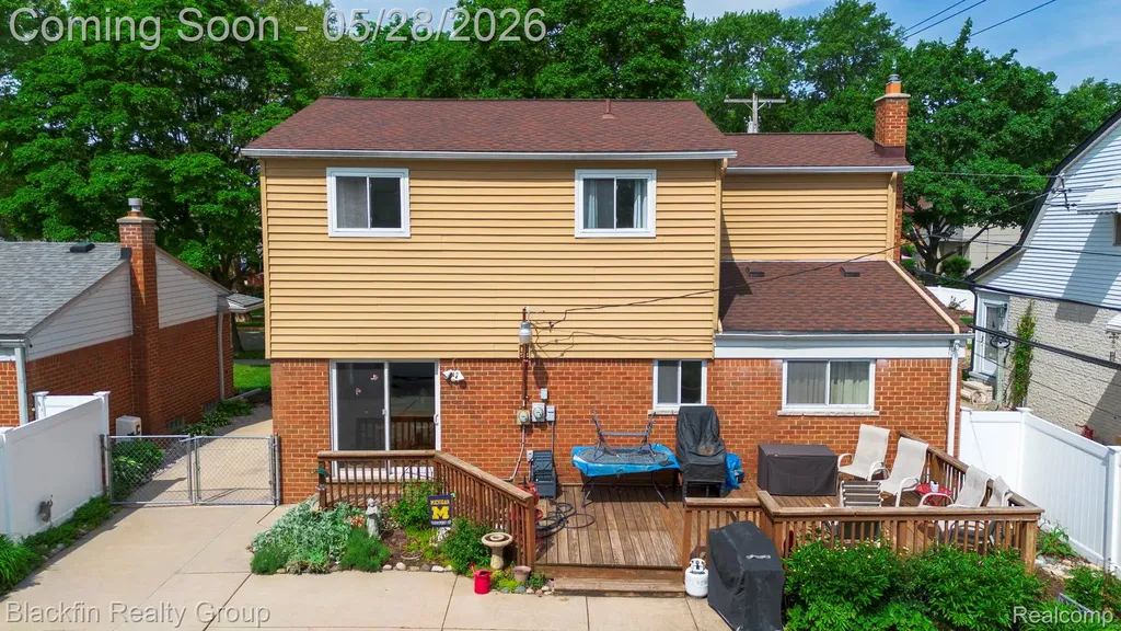 430 N Batchewana Street Clawson City MI 48017