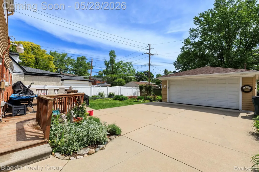 430 N Batchewana Street Clawson City MI 48017