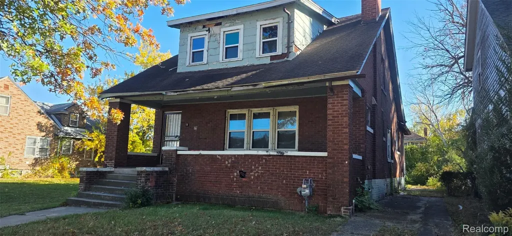 59 W. Parkhurst Detroit City MI 48203