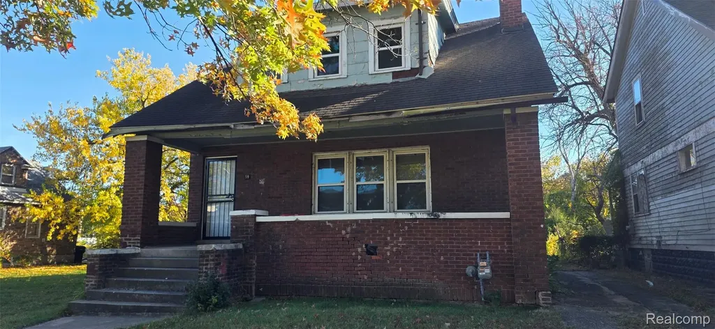 59 W. Parkhurst Detroit City MI 48203