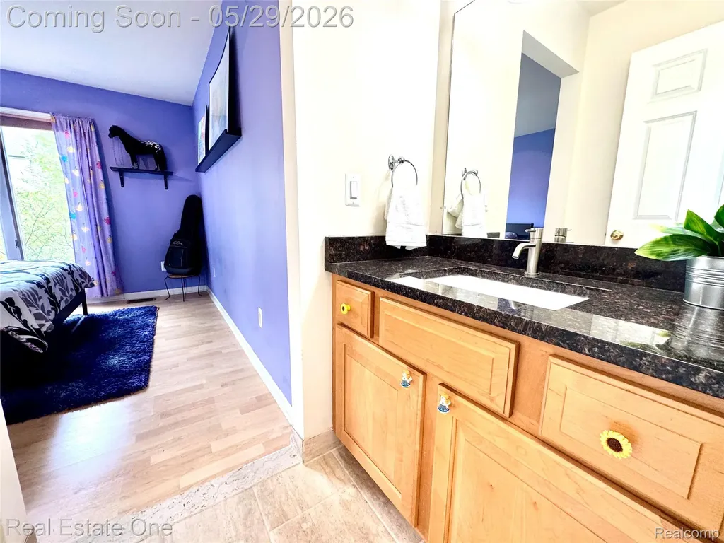 1215 Letica Drive Rochester City MI 48307