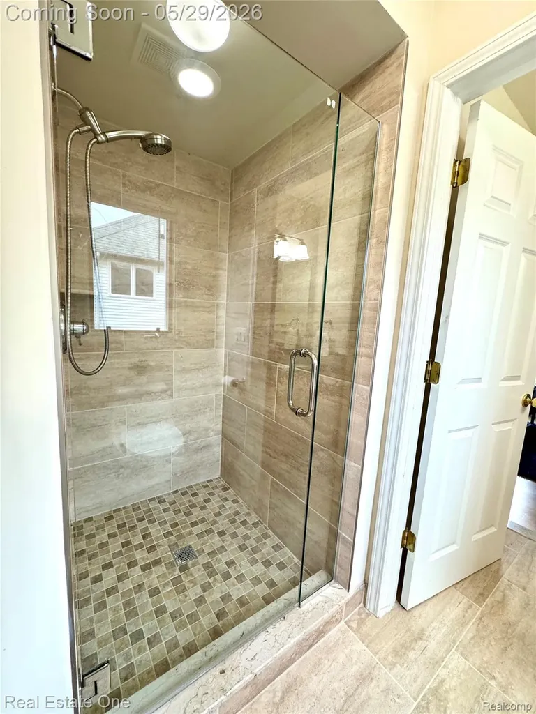 1215 Letica Drive Rochester City MI 48307