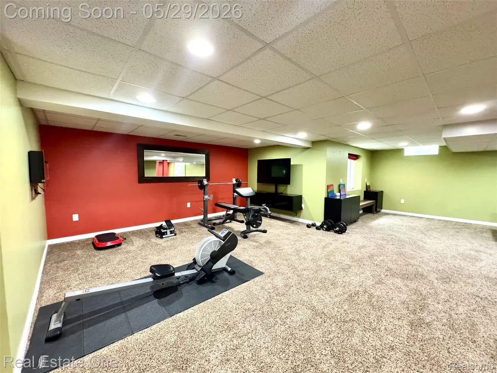 1215 Letica Drive Rochester City MI 48307