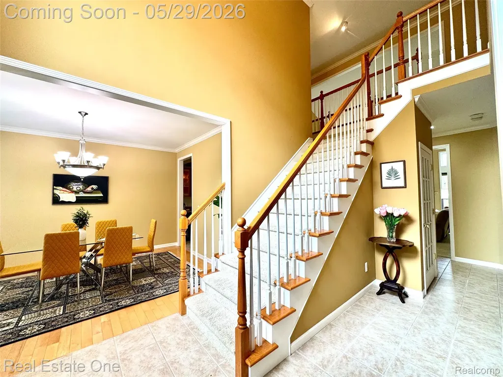 1215 Letica Drive Rochester City MI 48307