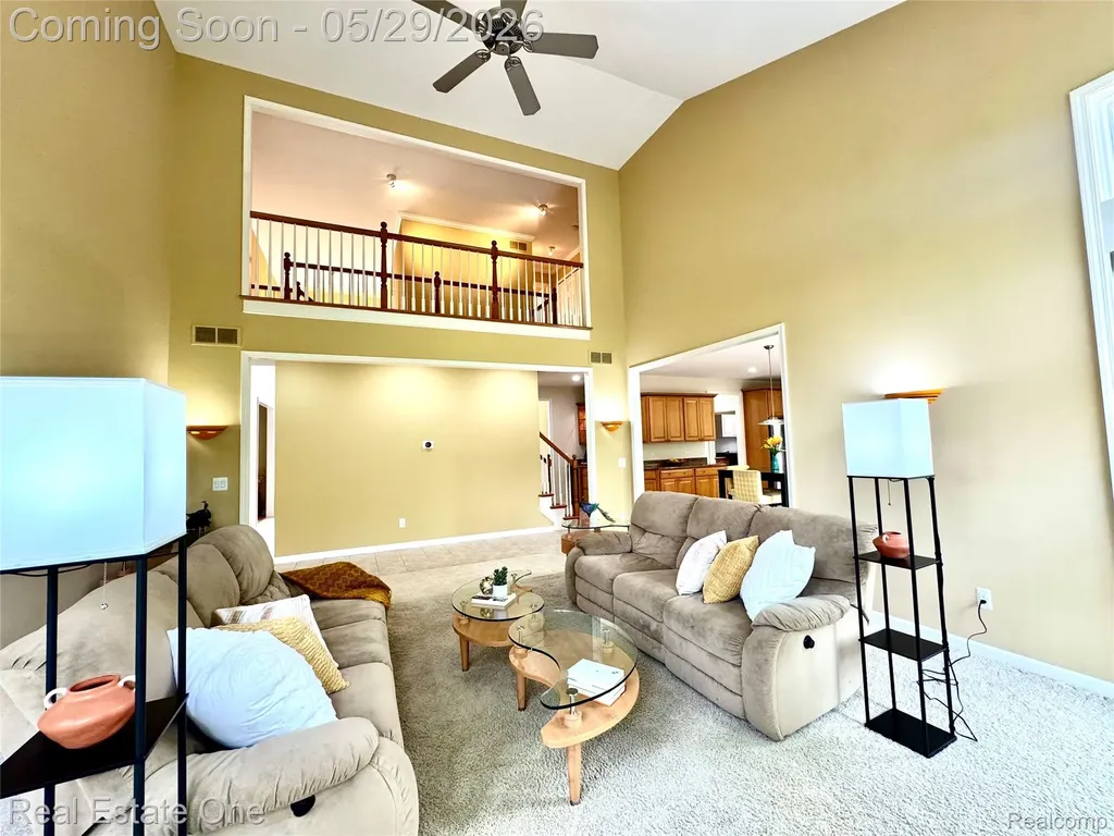 1215 Letica Drive Rochester City MI 48307