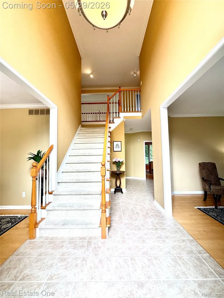 1215 Letica Drive Rochester City MI 48307