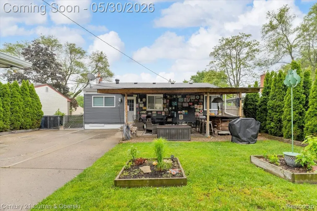 32228 Melton Street Westland City MI 48186