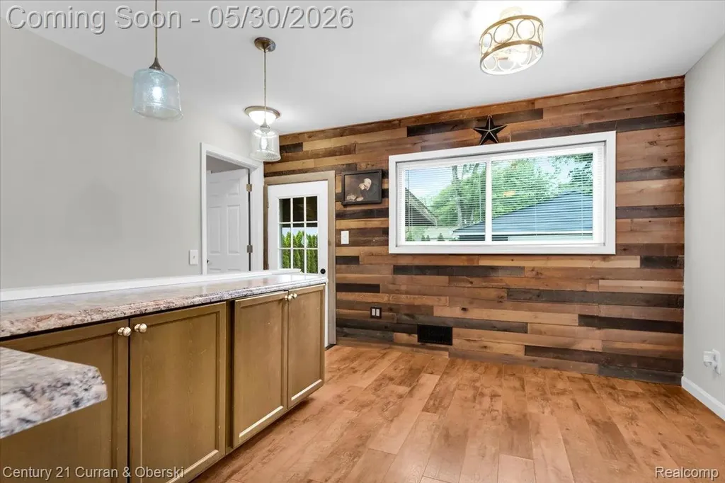 32228 Melton Street Westland City MI 48186