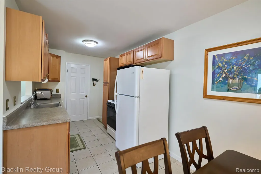 22625 Martin Road St. Clair Shores City MI 48081