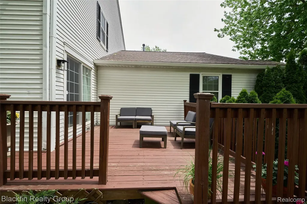 22625 Martin Road St. Clair Shores City MI 48081
