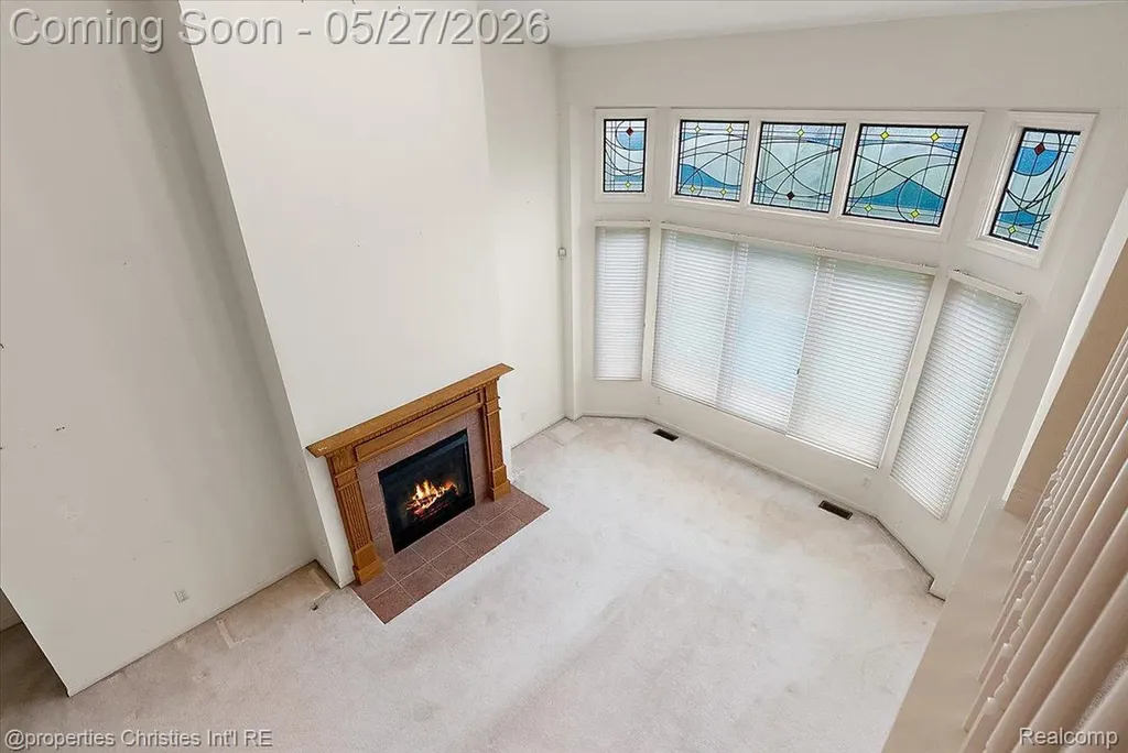 47274 Hunters Park Drive Plymouth Charter Township MI 48170