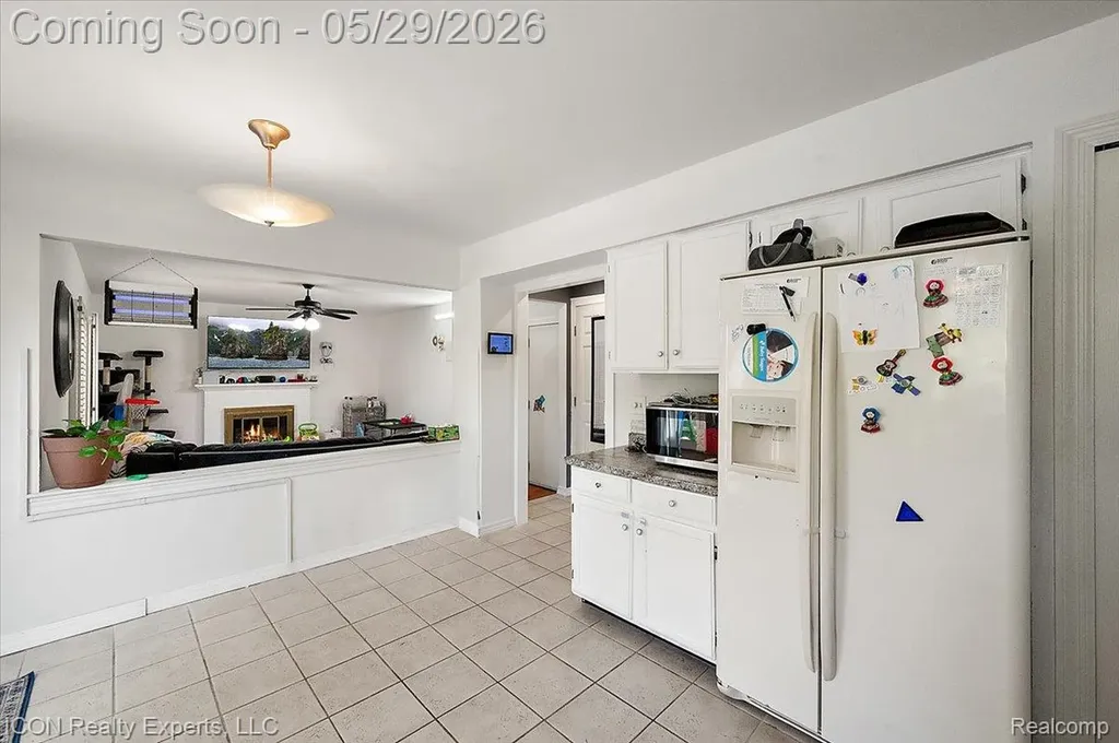 44831 Huntington Drive Novi City MI 48375