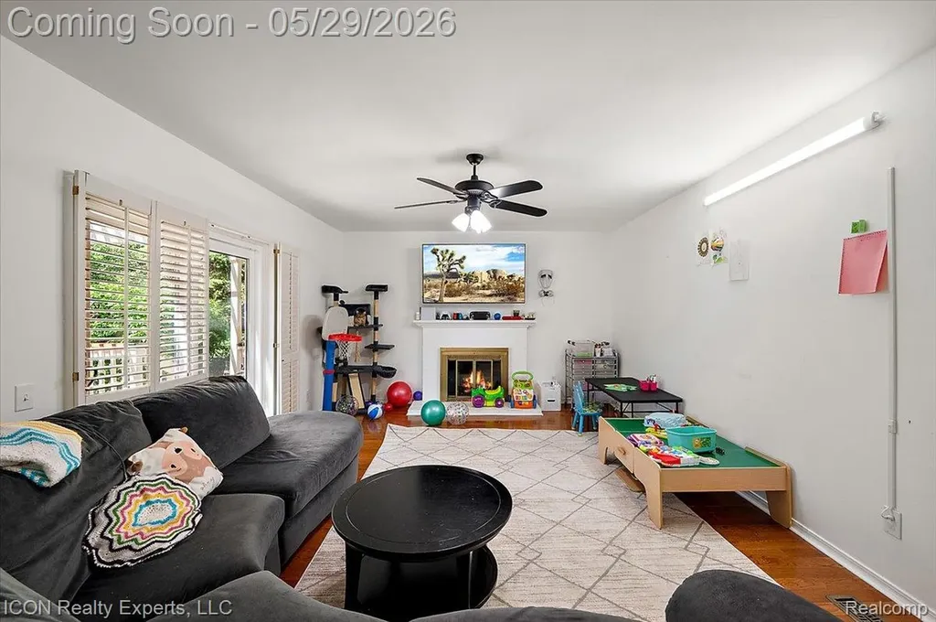 44831 Huntington Drive Novi City MI 48375
