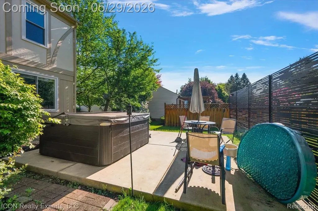 44831 Huntington Drive Novi City MI 48375