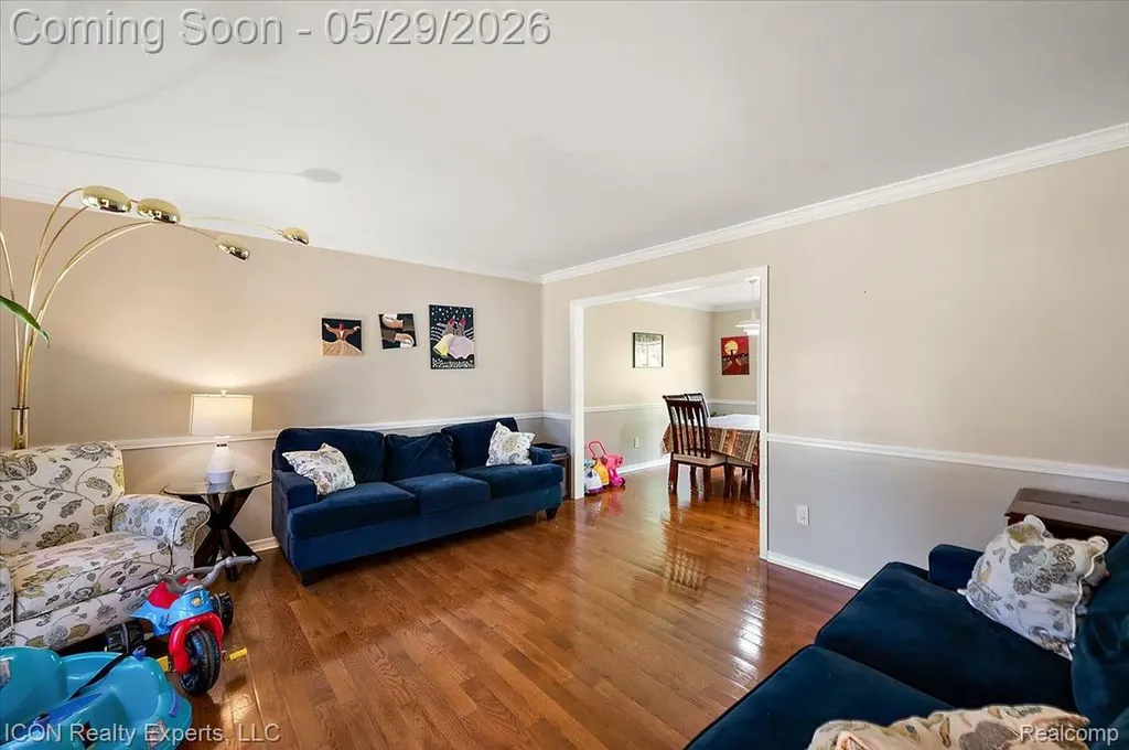 44831 Huntington Drive Novi City MI 48375
