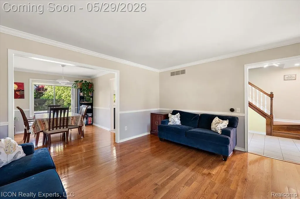 44831 Huntington Drive Novi City MI 48375