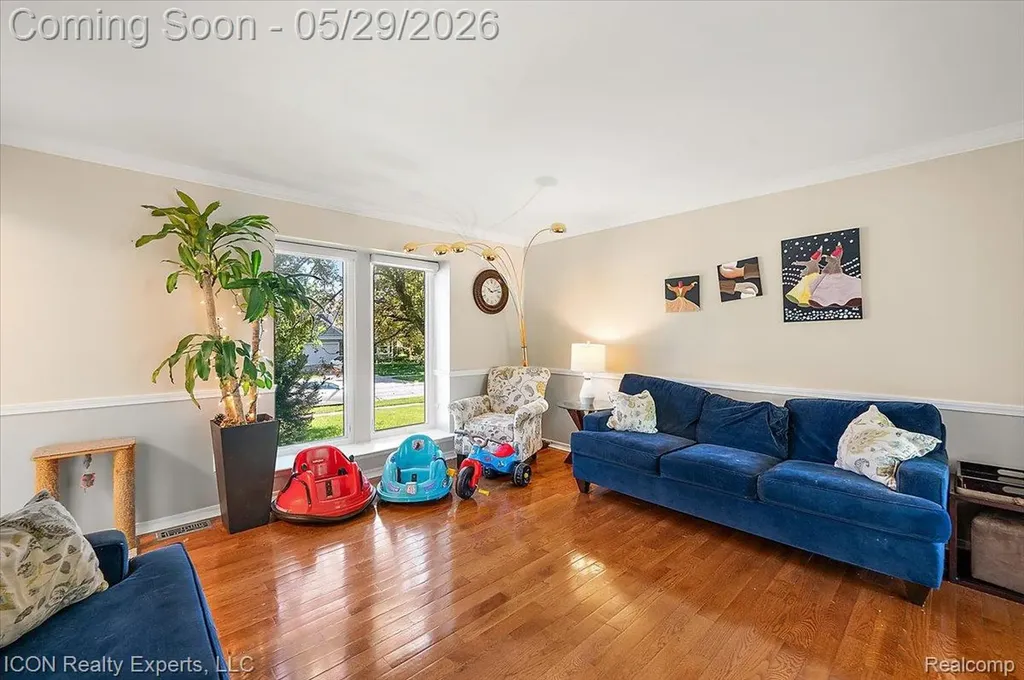 44831 Huntington Drive Novi City MI 48375