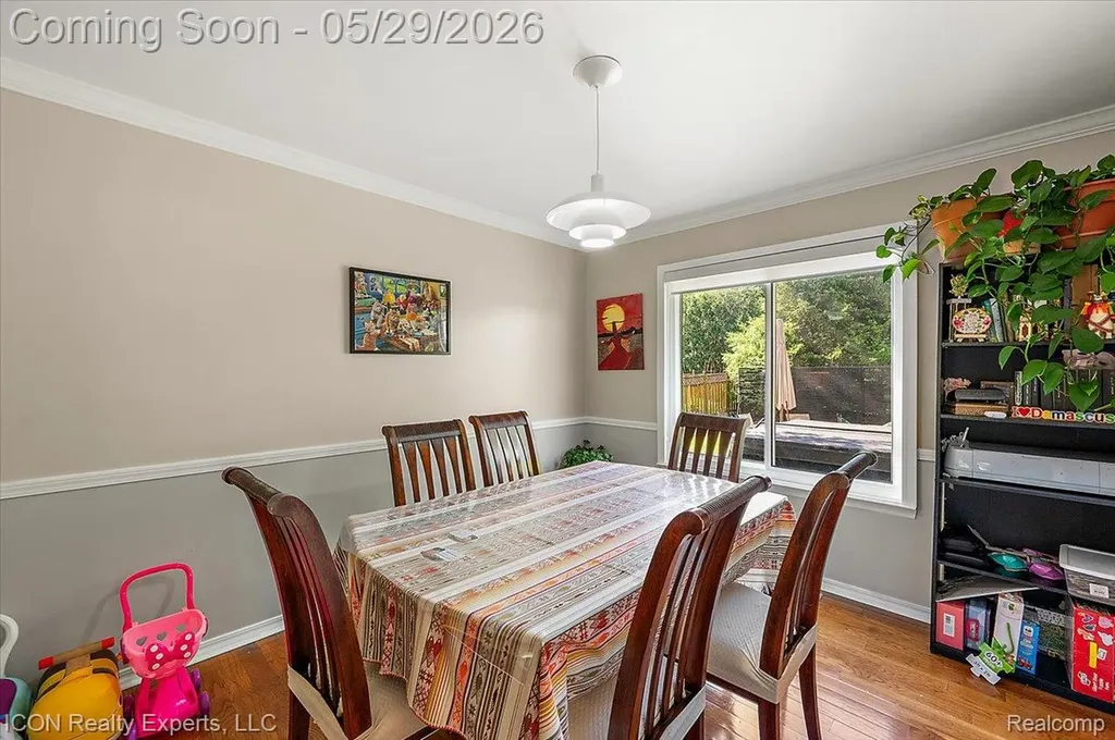44831 Huntington Drive Novi City MI 48375