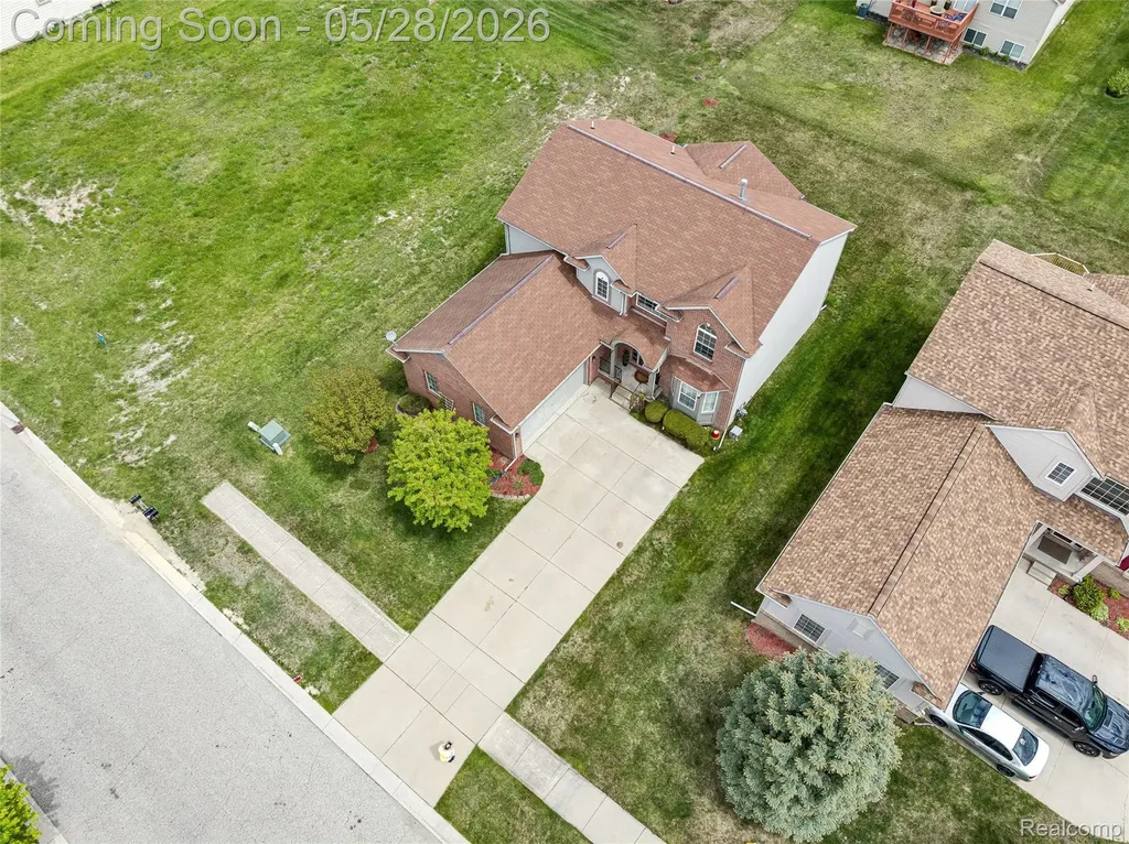 216 Tucker Street Pontiac City MI 48341