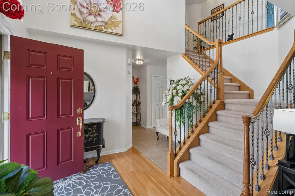 216 Tucker Street Pontiac City MI 48341
