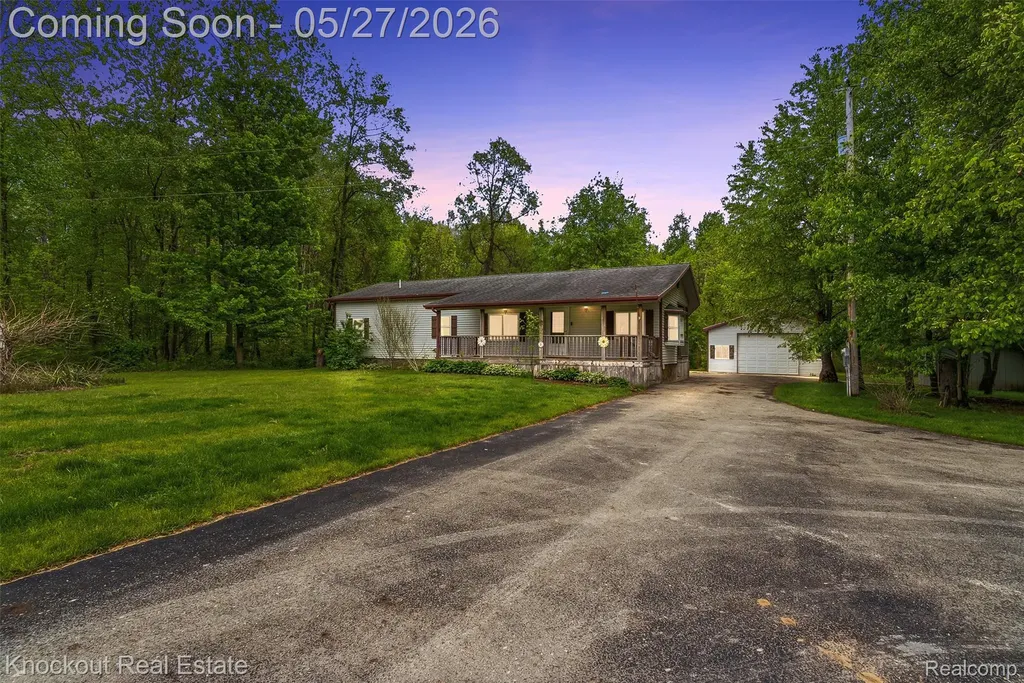 6512 Center Line Road Koylton Township MI 48741