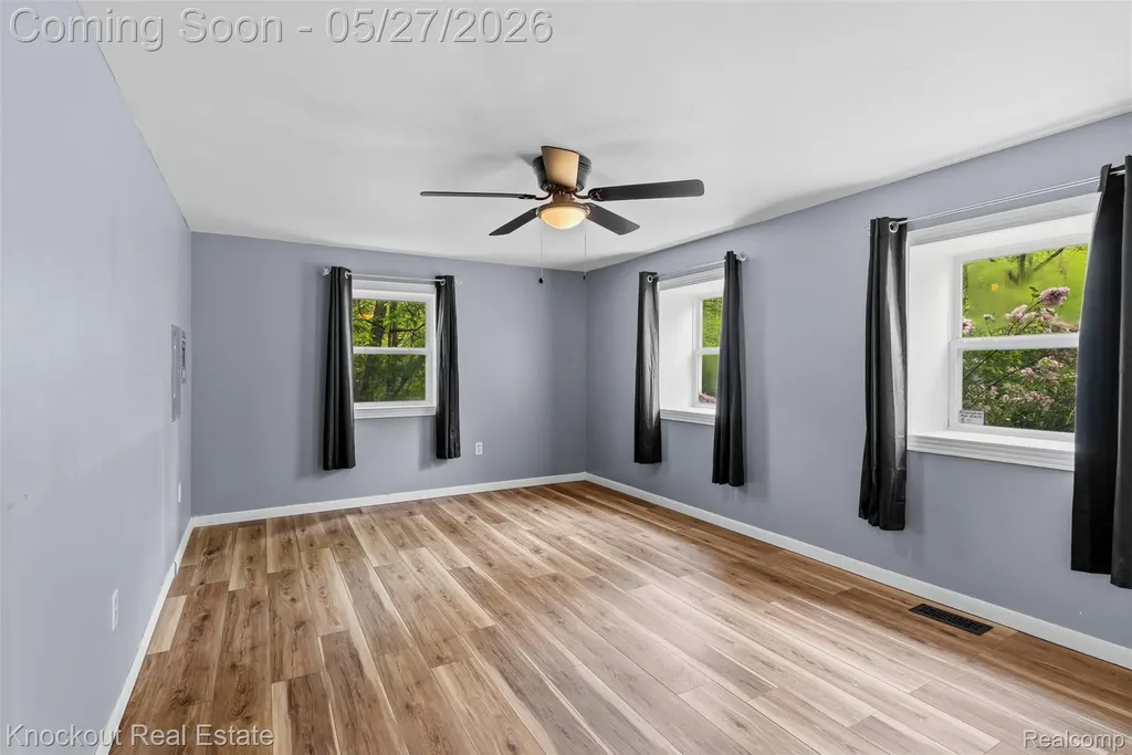 6512 Center Line Road Koylton Township MI 48741