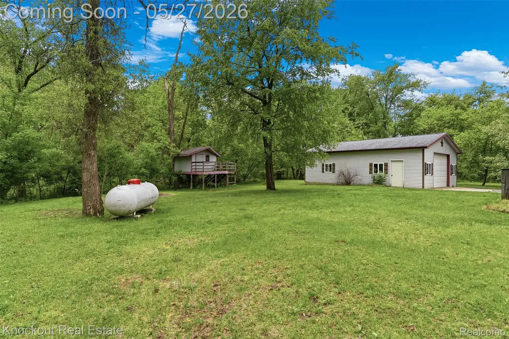 6512 Center Line Road Koylton Township MI 48741