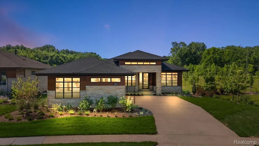 49266 Villa Court Novi City MI 48374