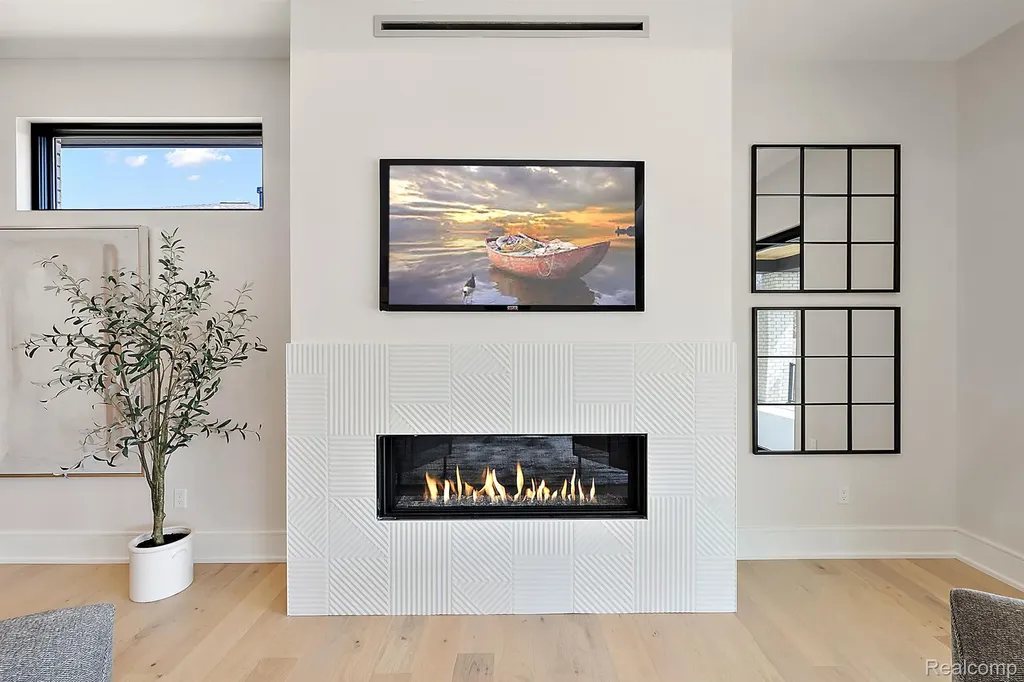 49266 Villa Court Novi City MI 48374