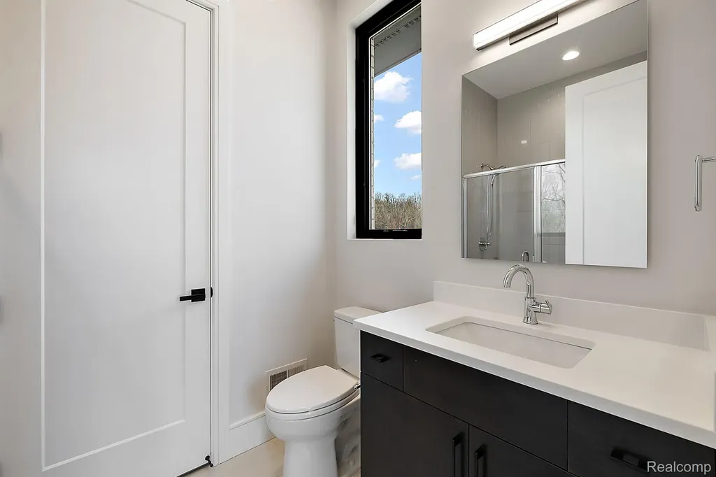 49266 Villa Court Novi City MI 48374
