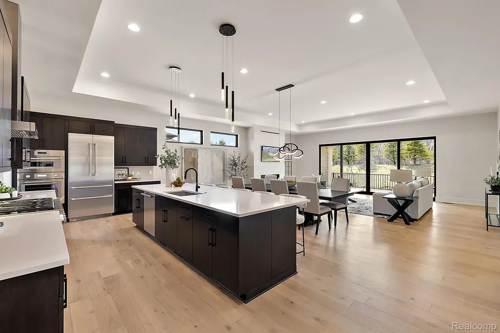 49266 Villa Court Novi City MI 48374