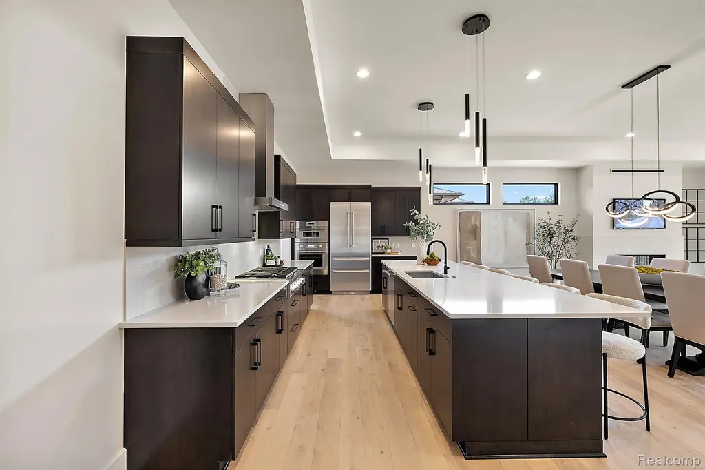 49266 Villa Court Novi City MI 48374