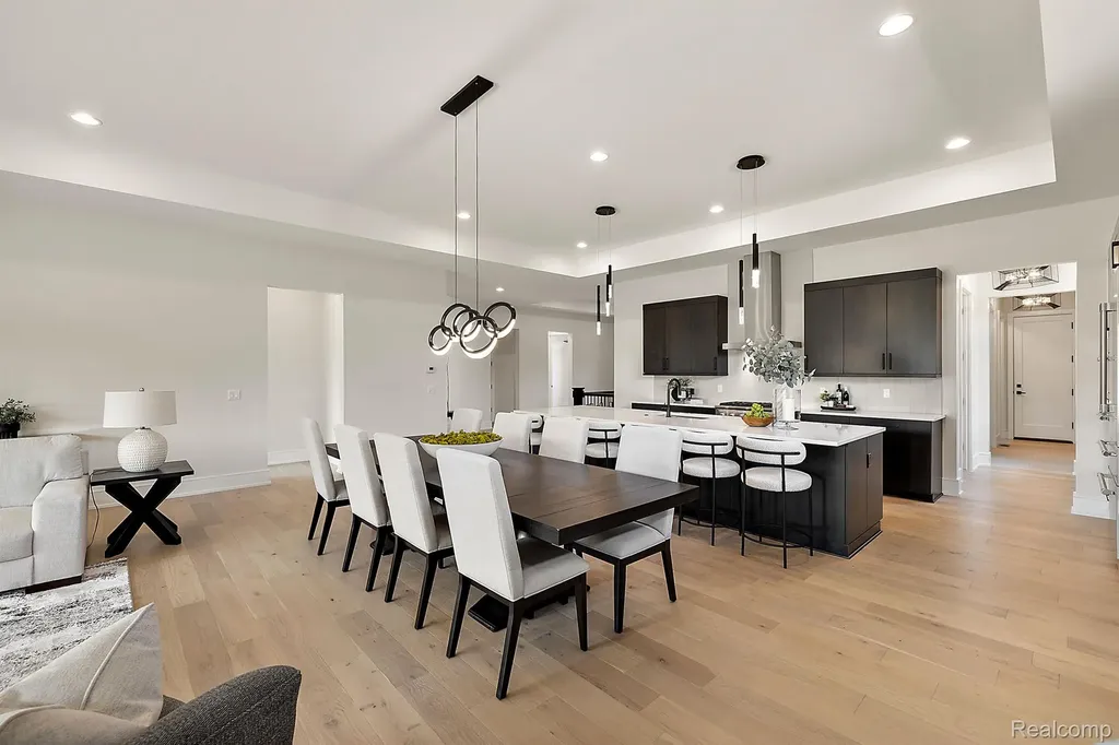 49266 Villa Court Novi City MI 48374