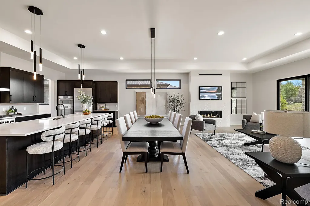 49266 Villa Court Novi City MI 48374