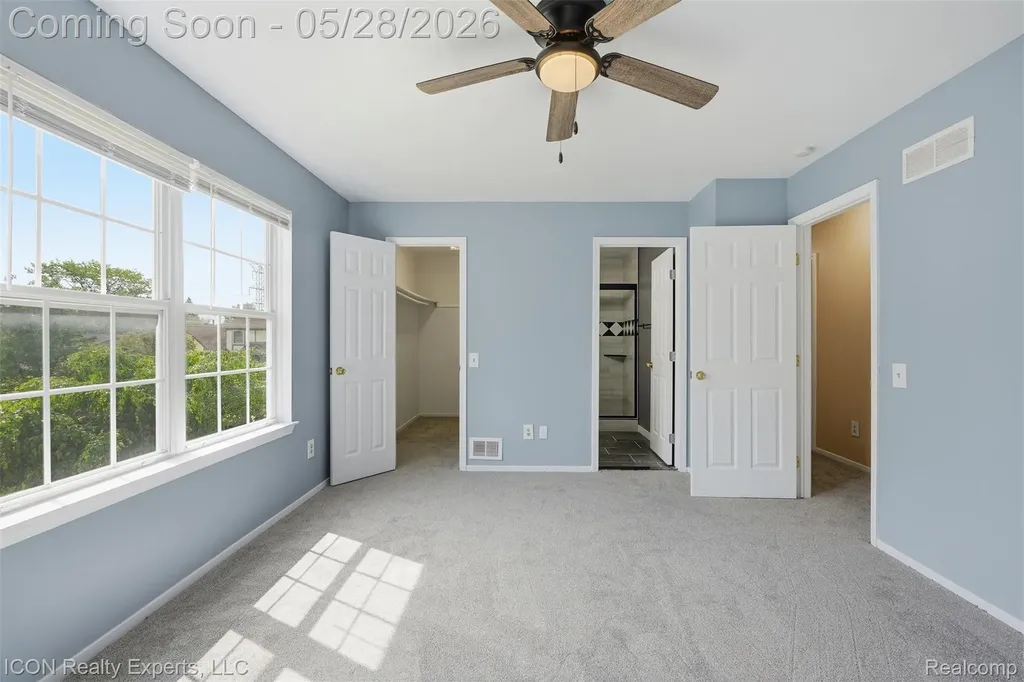 1028 Knightsbridge Road Canton Charter Township MI 48187