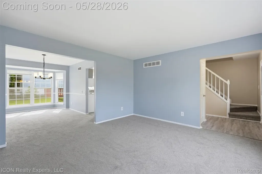 1028 Knightsbridge Road Canton Charter Township MI 48187