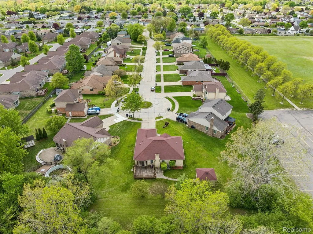 3583 Yardly Court Sterling Heights City MI 48310