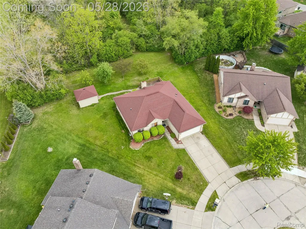 3583 Yardly Court Sterling Heights City MI 48310