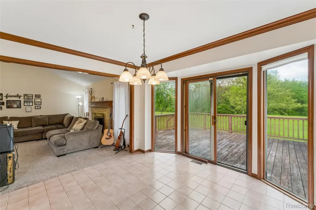 3583 Yardly Court Sterling Heights City MI 48310