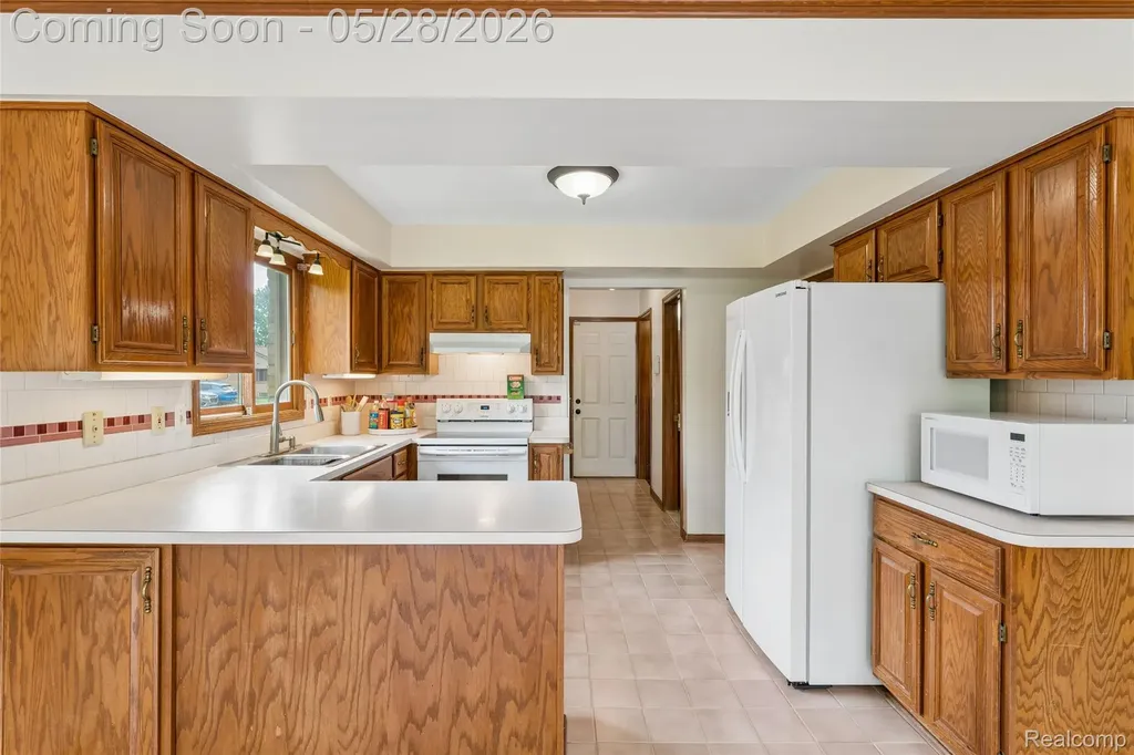 3583 Yardly Court Sterling Heights City MI 48310