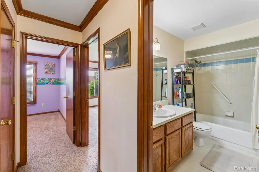 3583 Yardly Court Sterling Heights City MI 48310