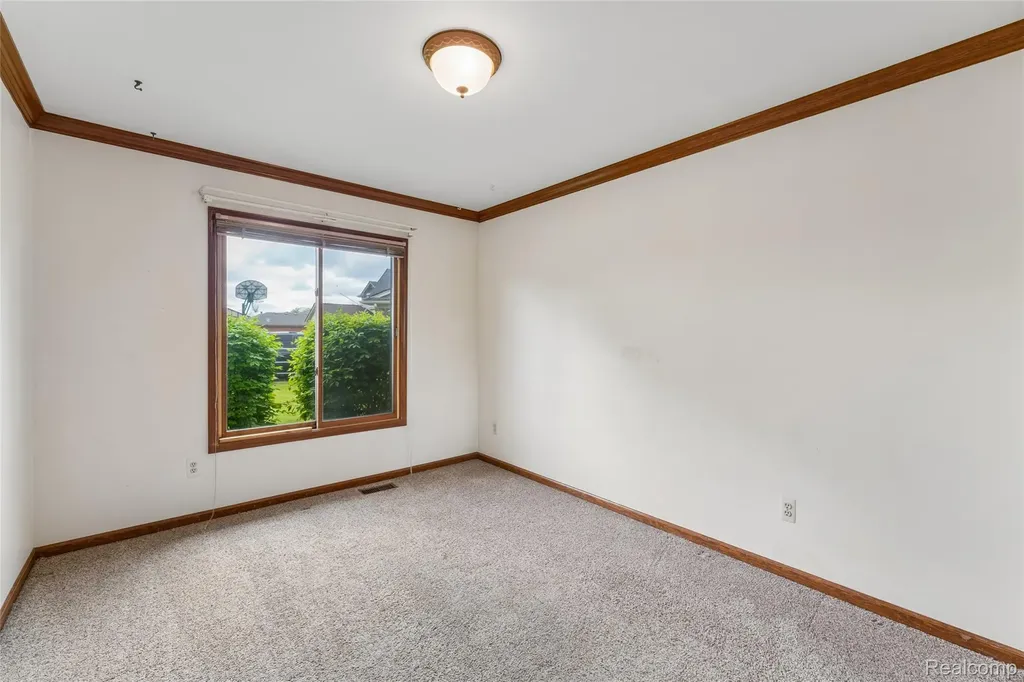 3583 Yardly Court Sterling Heights City MI 48310