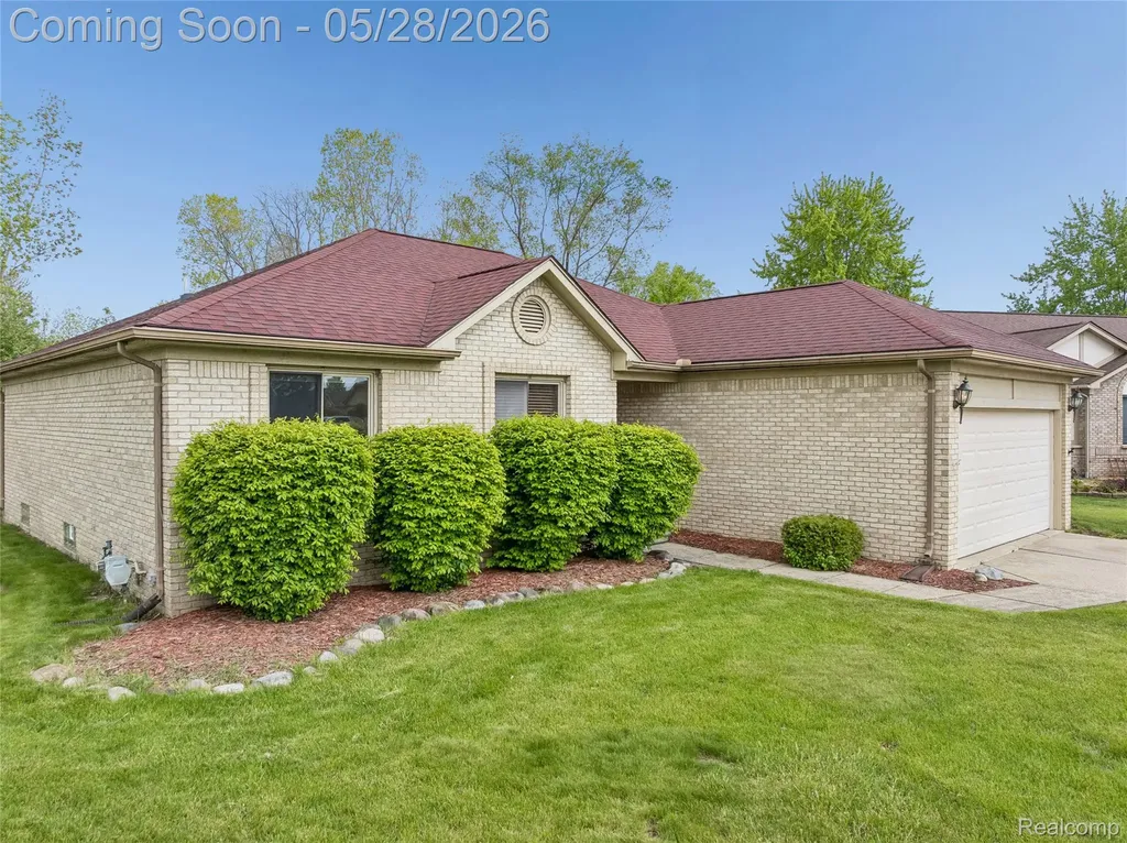 3583 Yardly Court Sterling Heights City MI 48310