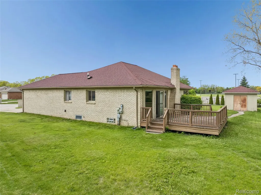3583 Yardly Court Sterling Heights City MI 48310