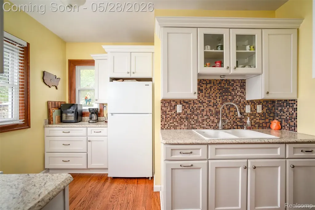 255 Ideal Street Milan City MI 48160